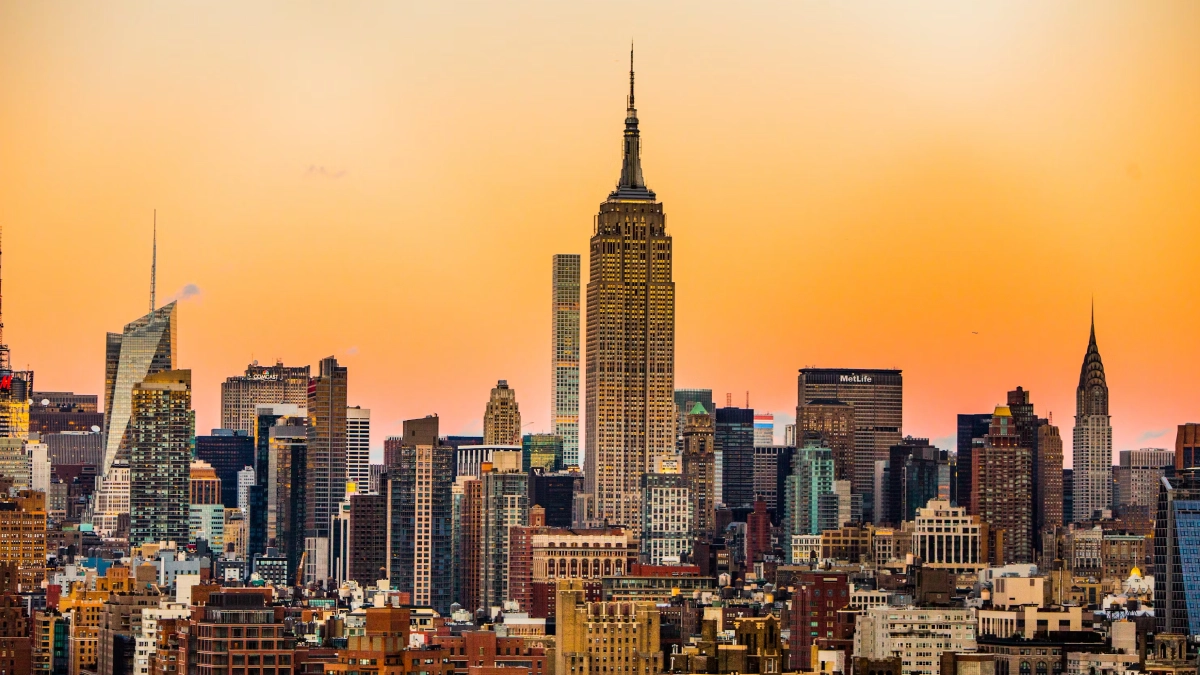 USA 32 New York image