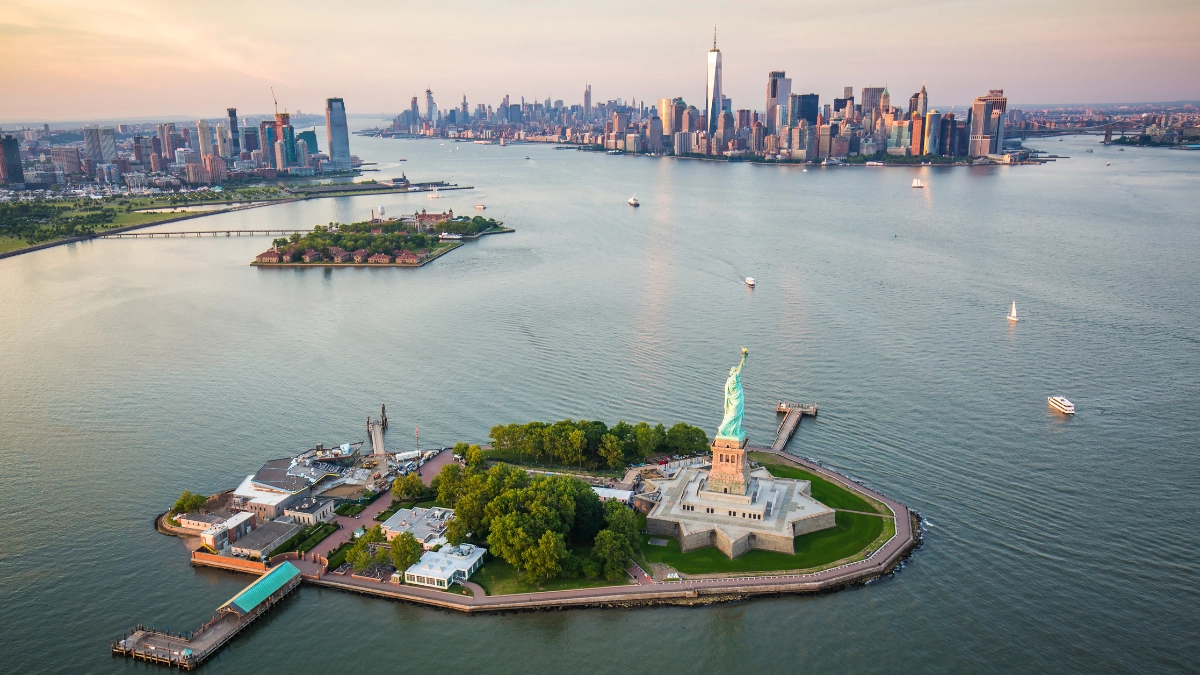 USA statue of liberty image